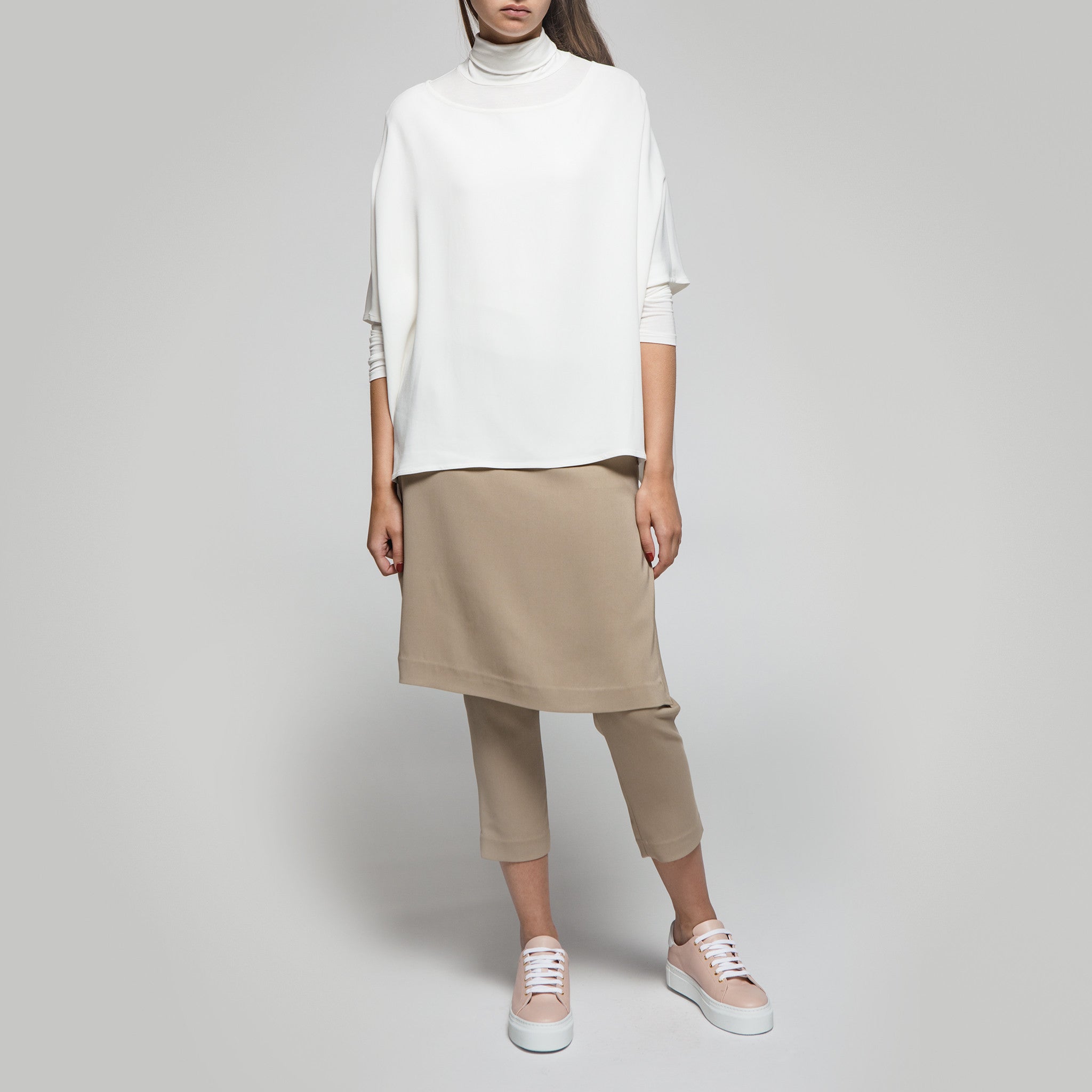 Wide Top in Off-White