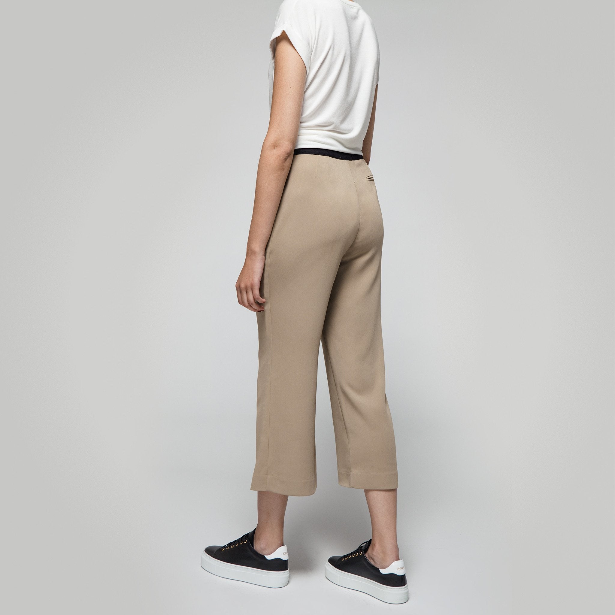 Wide Cropped Pants in Taupe