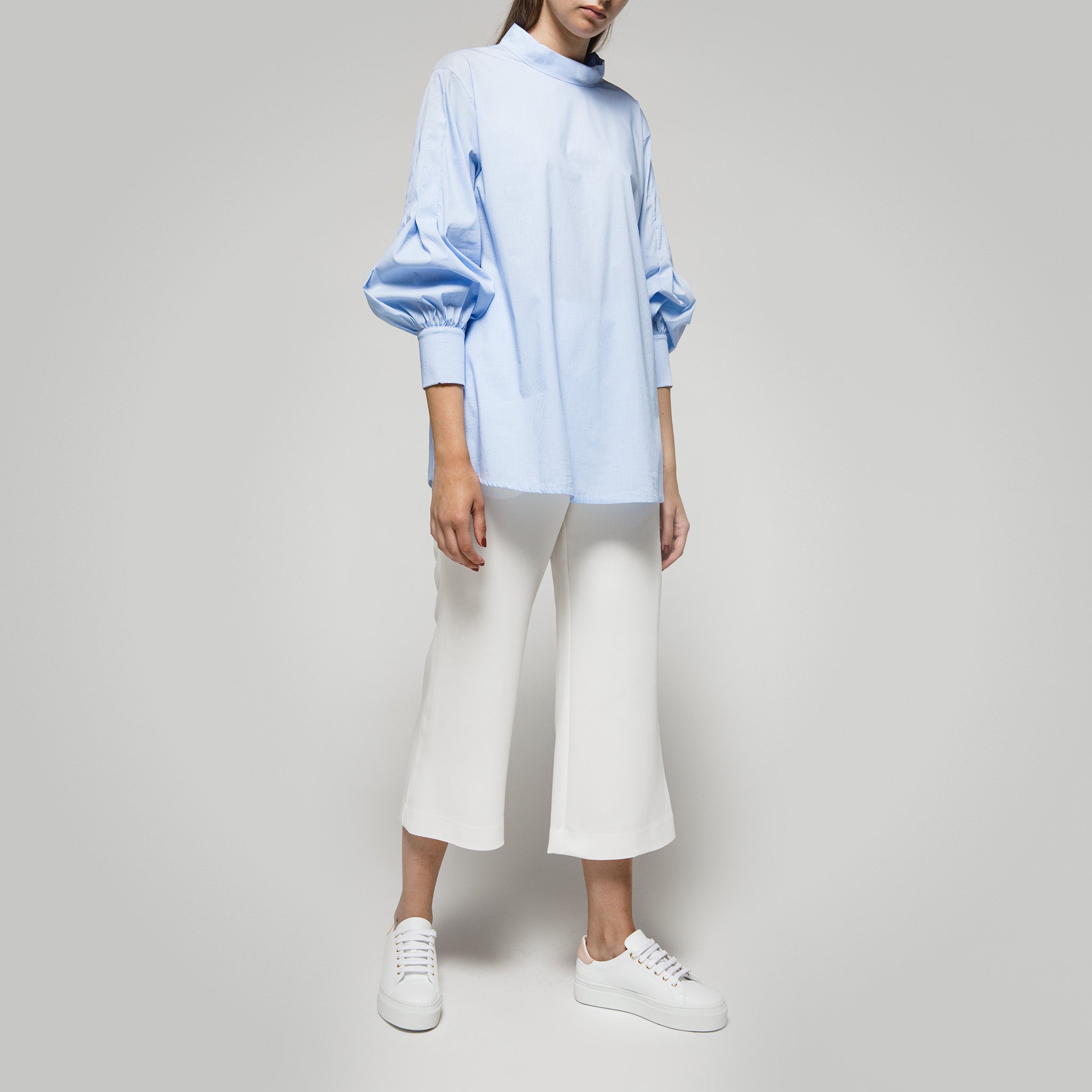 Wide Cropped Pants in Off-White