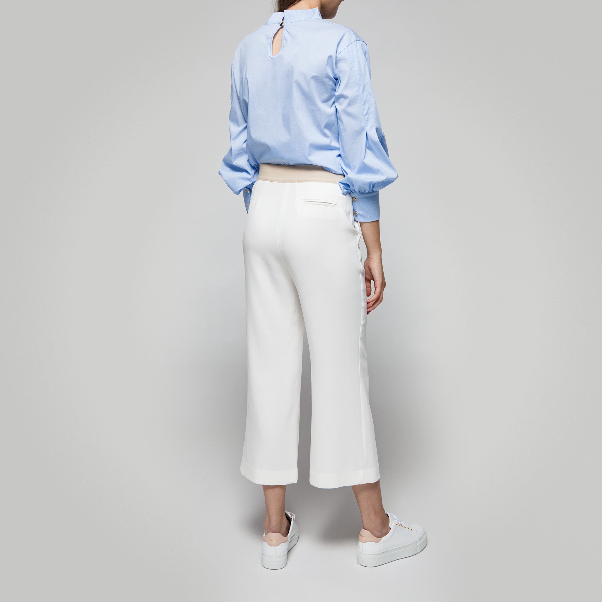 Wide Cropped Pants in Off-White